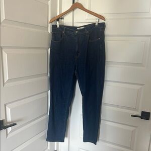 Ankle Straight Ultra High Rise 31 Long